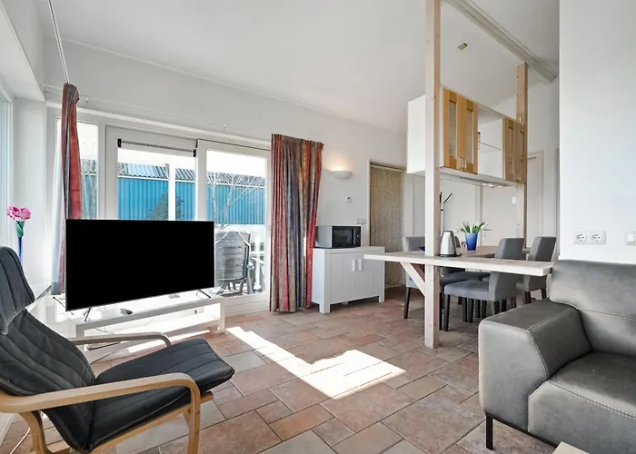 Helmzicht In Groote Keeten *