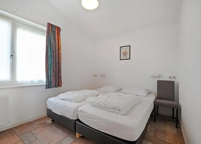 Holiday home Helmzicht In Groote Keeten