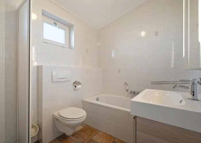 Helmzicht In Groote Keeten Holiday home Callantsoog