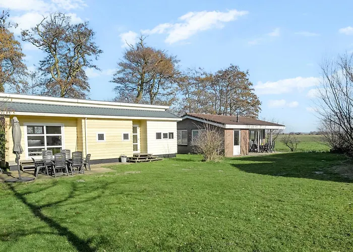 Holiday home Helmzicht In Groote Keeten *